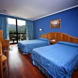 Balneario De Ξενοδοχείο Laias